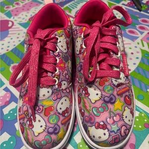 Hello Kitty Heelys